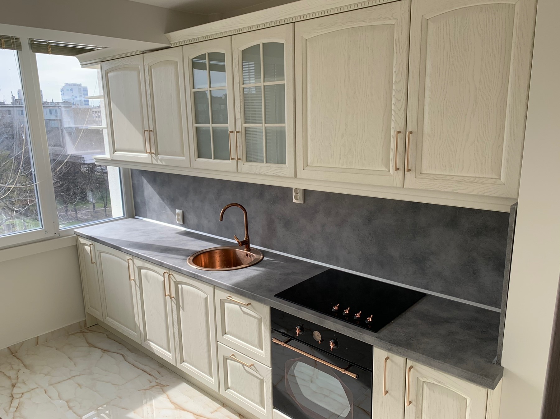 Права кухня